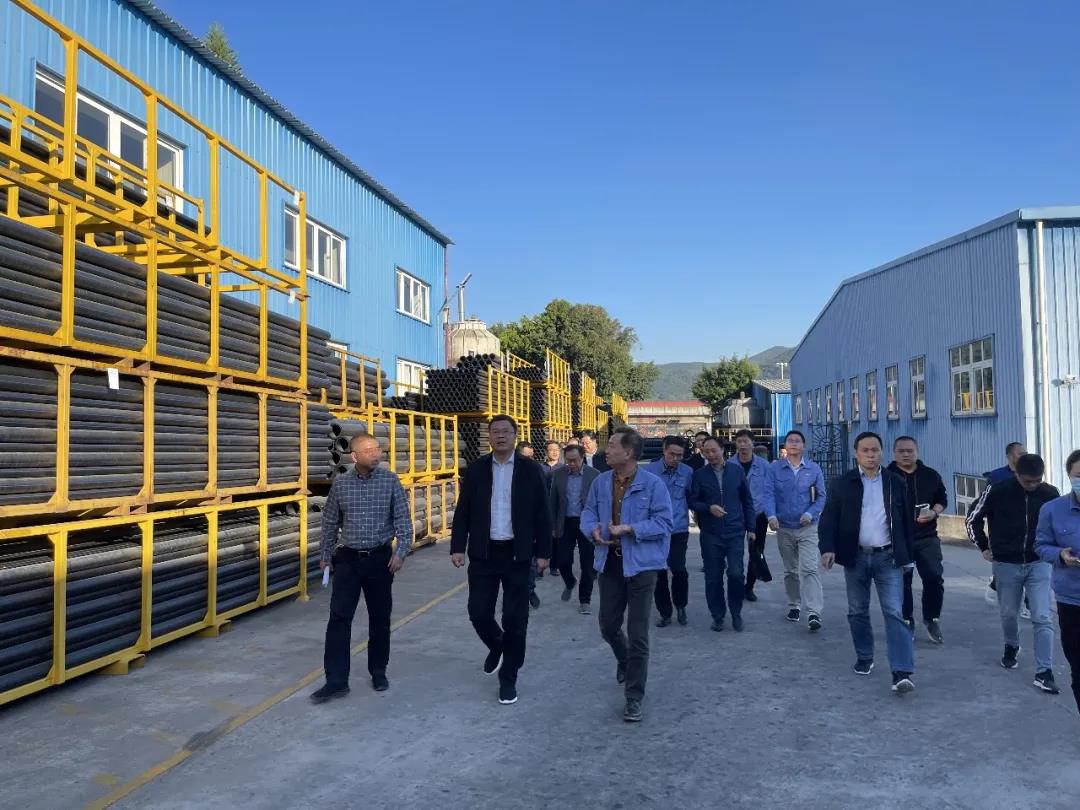亞通資訊 | 福州市委常委、福清市委書記葉仁佑帶隊(duì)蒞臨亞通考察調(diào)研