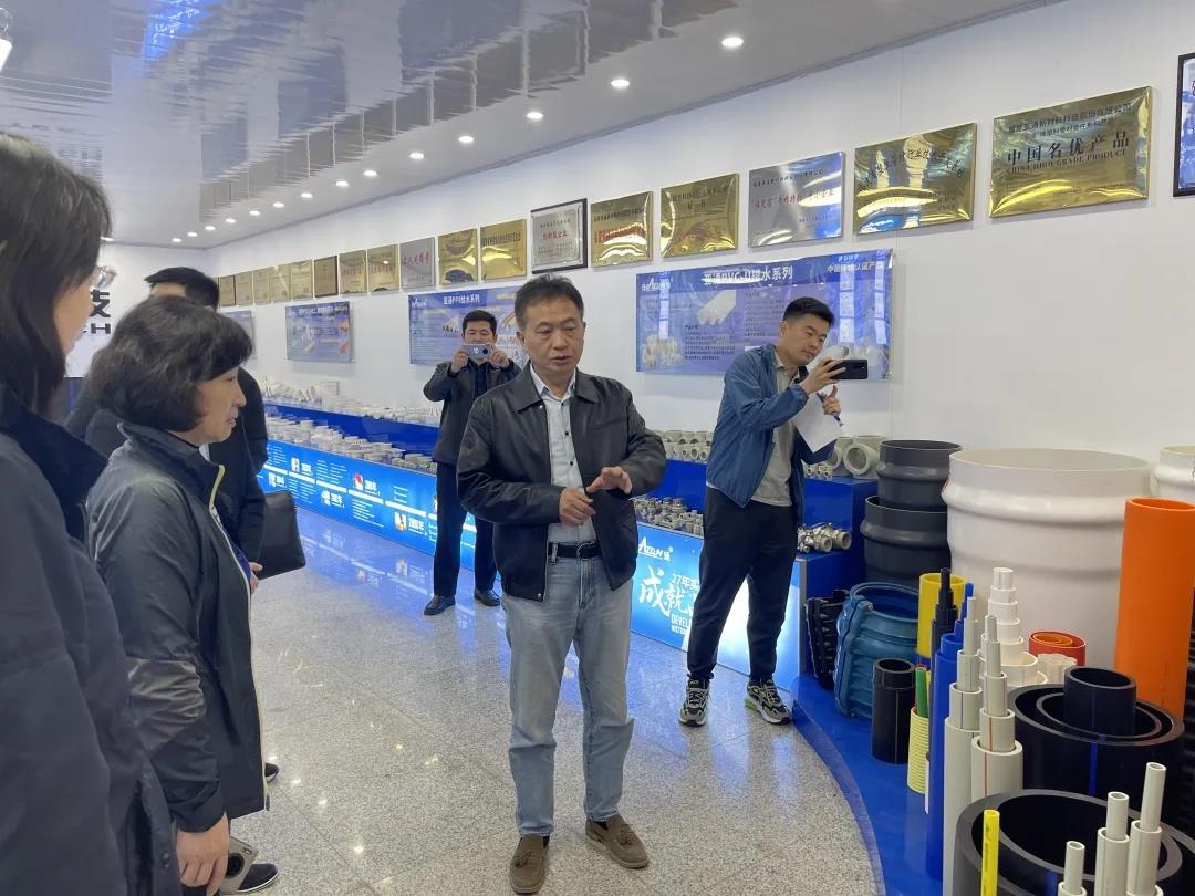 亞通資訊 | 中國水利報(bào)社黨委書記鄧淑珍一行蒞臨亞通公司調(diào)研考察