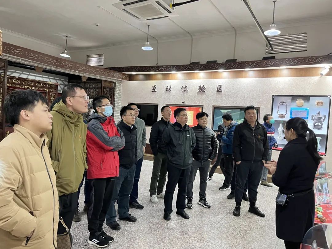 1703122470135872.jpg 5.jpg